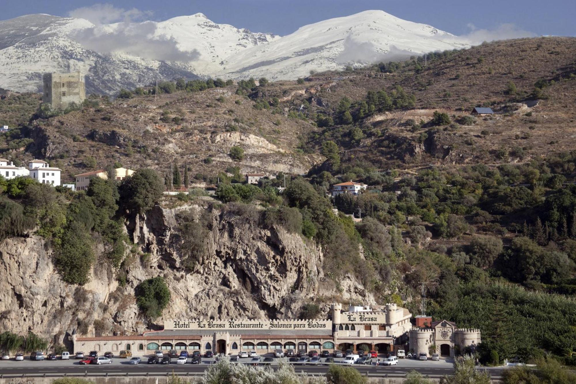 Hotel La Brasa Vélez de Benaudalla Dış mekan fotoğraf